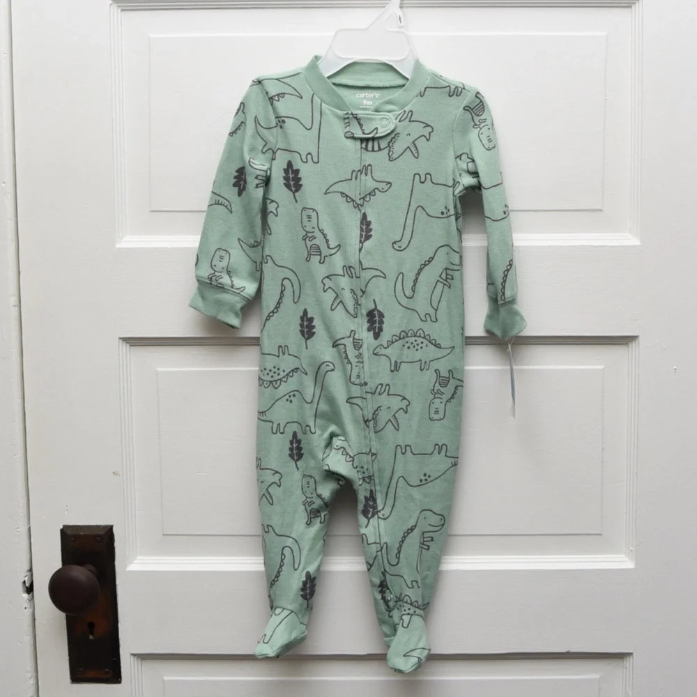 Carter's 9 month dinosaur sleeper 2way zip green